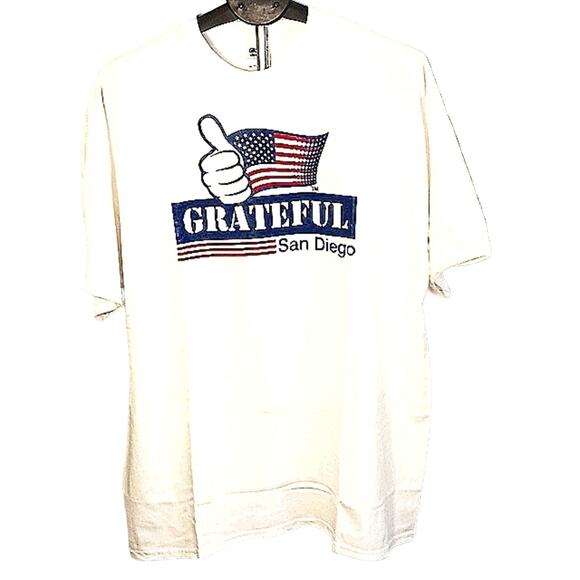SAN DIEGO T-Shirt Mens Sz L WHITE Crewneck American Flag GRATEFUL Patriotic Flag - Picture 12 of 12